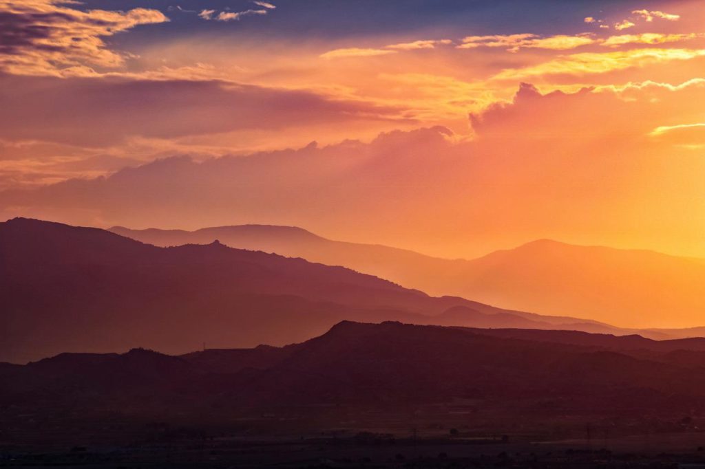 sunset, mountains, landscape-5536777.jpg